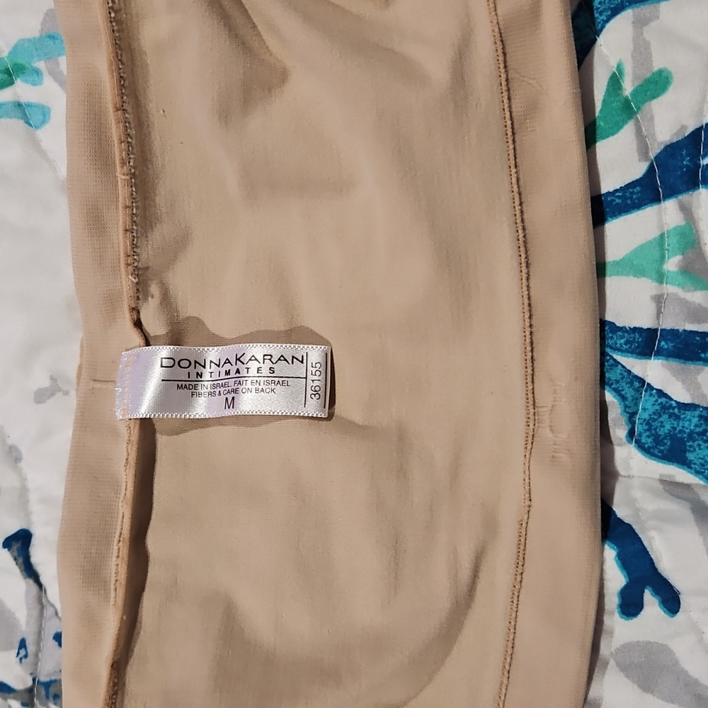Donna Karan Intimates Size Medium - image 6